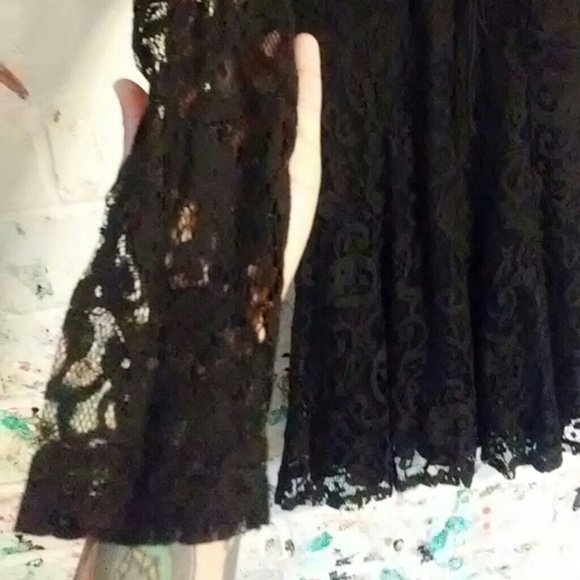 LBD - Picture 5 of 5